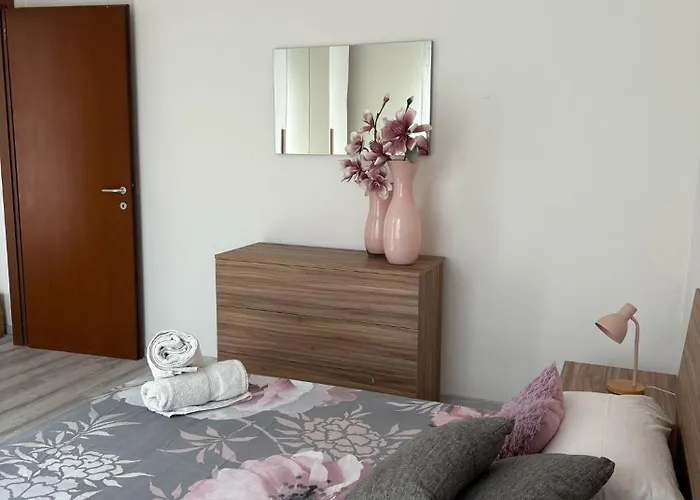 בית הארחה Miro' Dreams Alzate Brianza